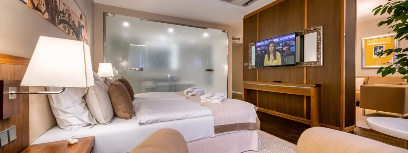 Exclusive Double Suite