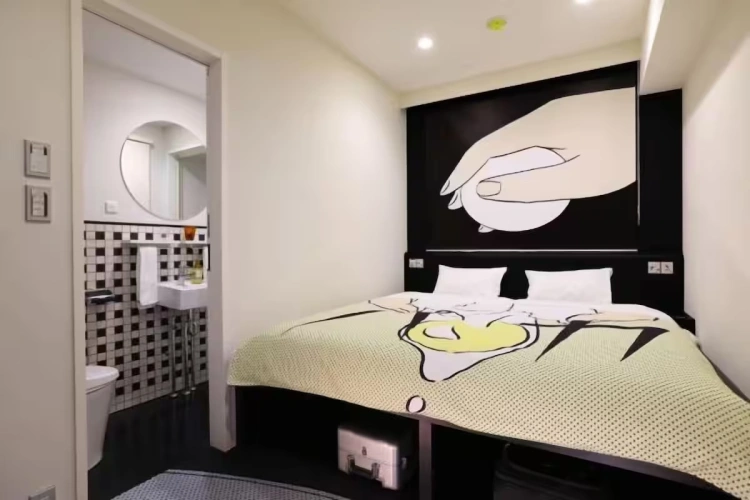 Hollywood Twin room with ocean view