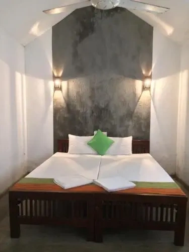 Small with Fan Twin room