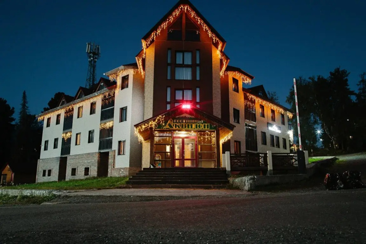 Аквилон