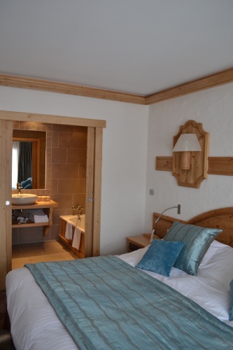 Luxury Twin Suite