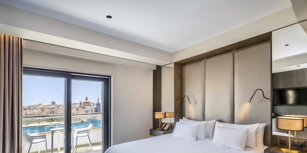 With terrace and hot tub Double Suite