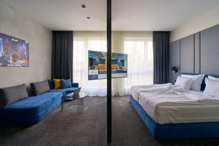 Design Double Suite