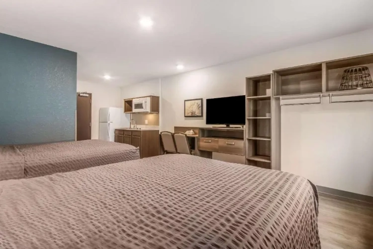 Quadruple room