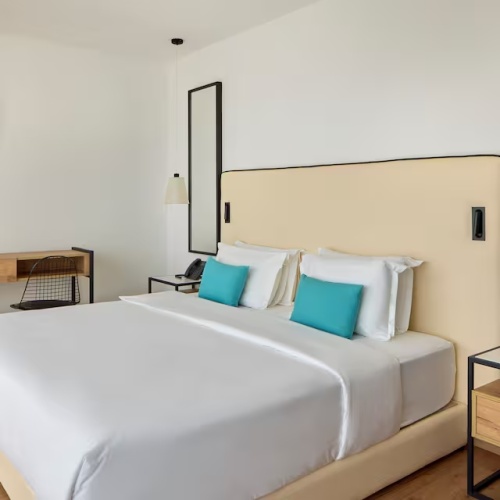 Sol Double room with partial sea view