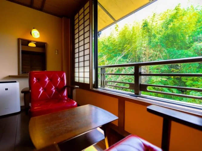 Riverside ［Azami, Kikyo, Yusuge］ room