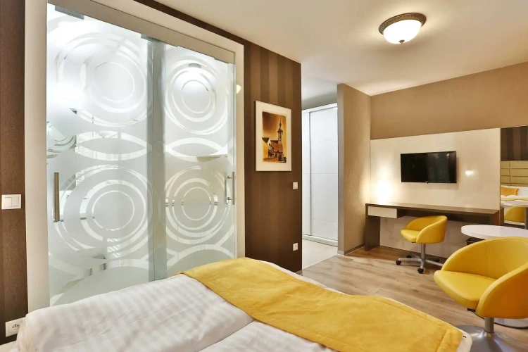 No. 22 Double Apartment