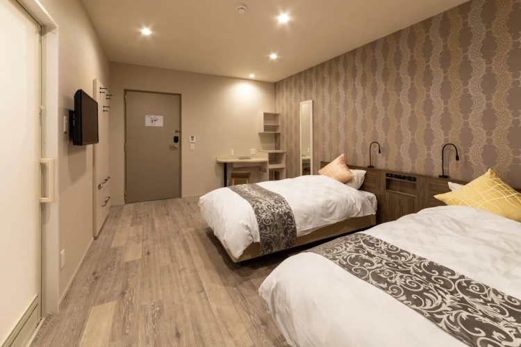 Universal Twin room