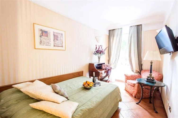 Single room