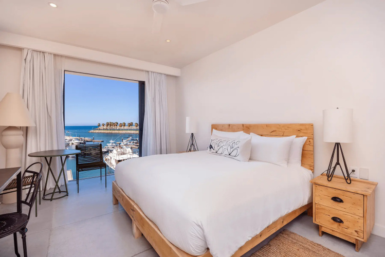 Double room with ocean view