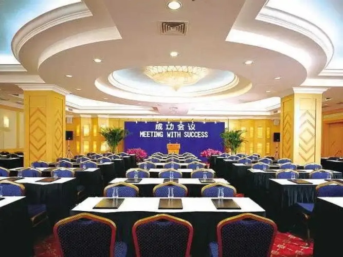 Eastern Air Hotel