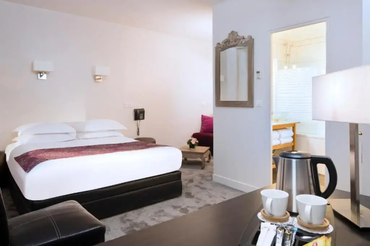 Lion d'Or Paris Hotel