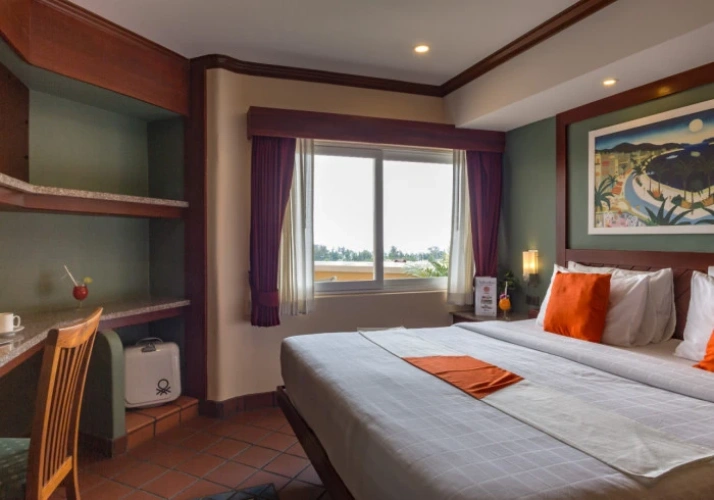 2 Bedrooms Suite with ocean view