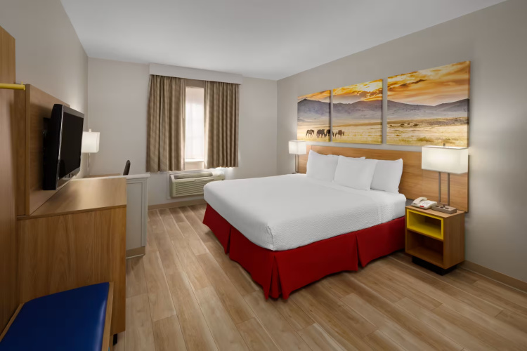 Standard Accessible room