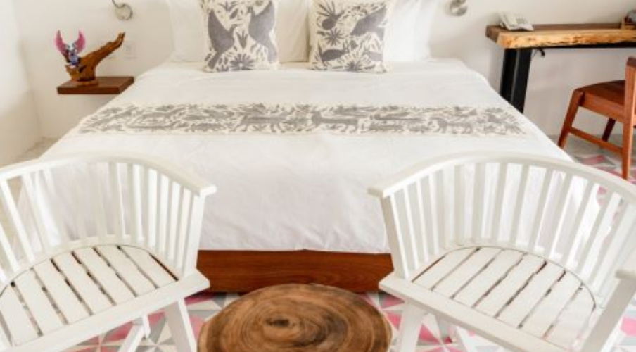 Grand Double room with balcony and with jungle view