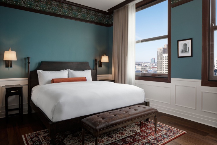 1 Bedroom Executive Double Suite with park view