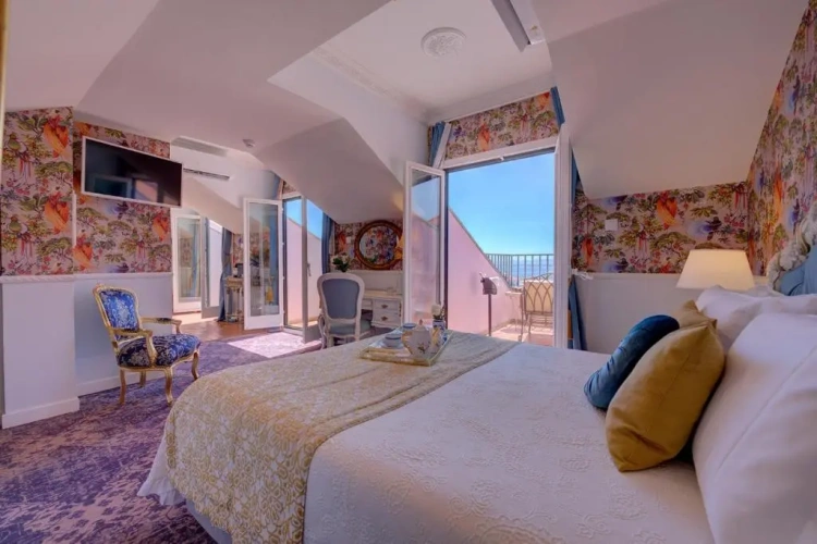 Superior Double Suite with balcony and with view