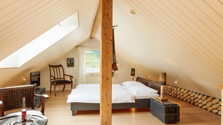 Double Roof Suite