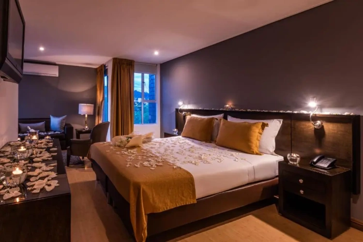 Double Suite