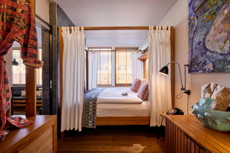 Classic Double Suite