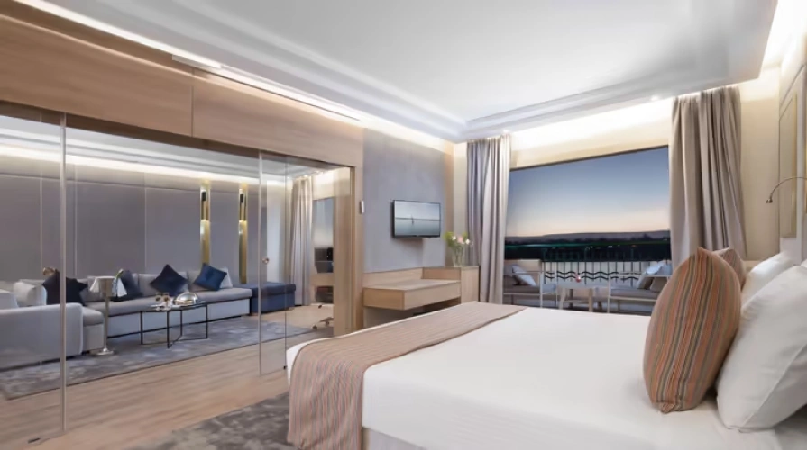 Executive Double Suite with panoramic Nile view