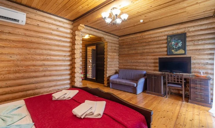 Comfort (Building No. 3) room