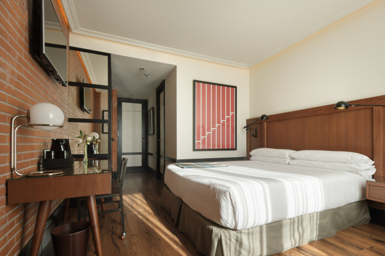 Premium Double room with balcony