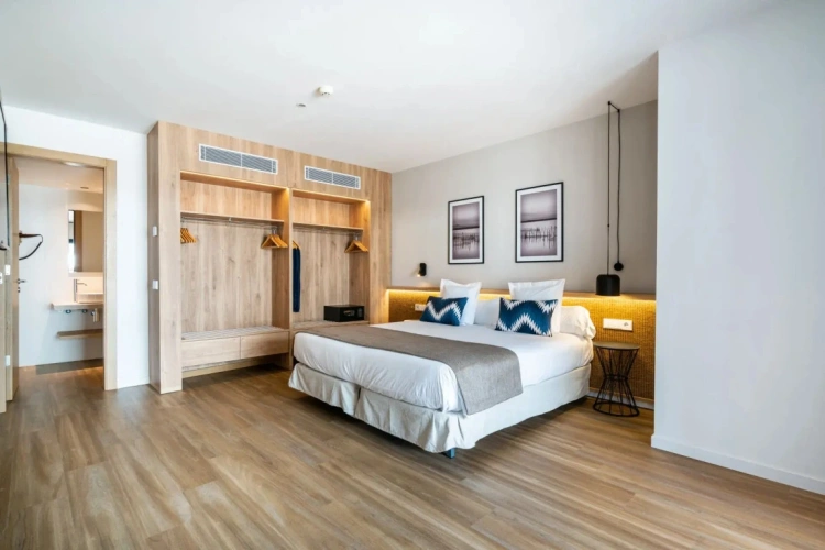 Twin Suite
