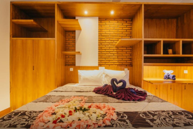 Standard Double Suite