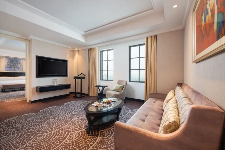 1 Bedroom Luxury Double Suite