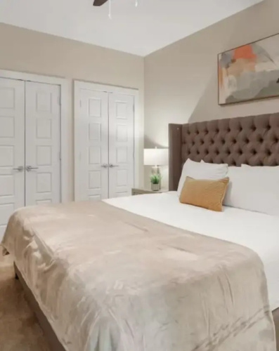 1 Bedroom Suite