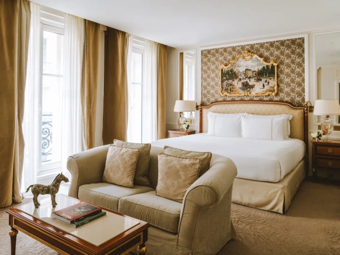 Saint-Honoré Double Junior Suite