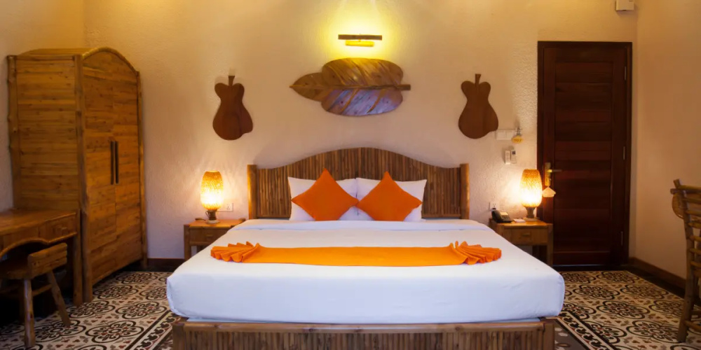 Junior Deluxe Double room