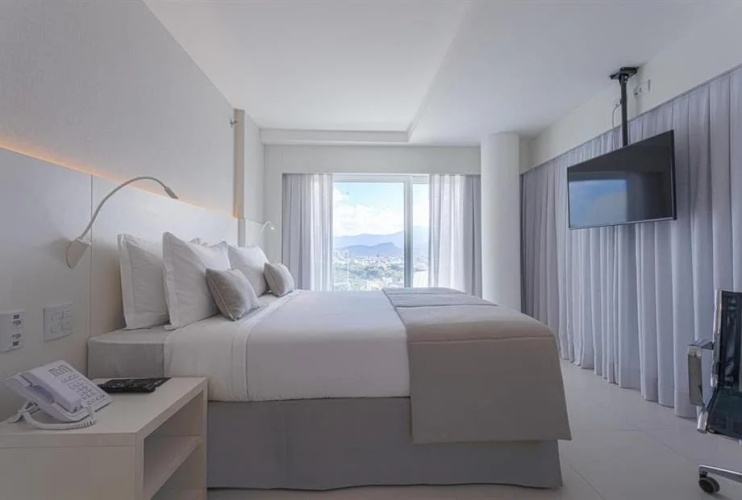 Superior Premier Double room with balcony and with city view