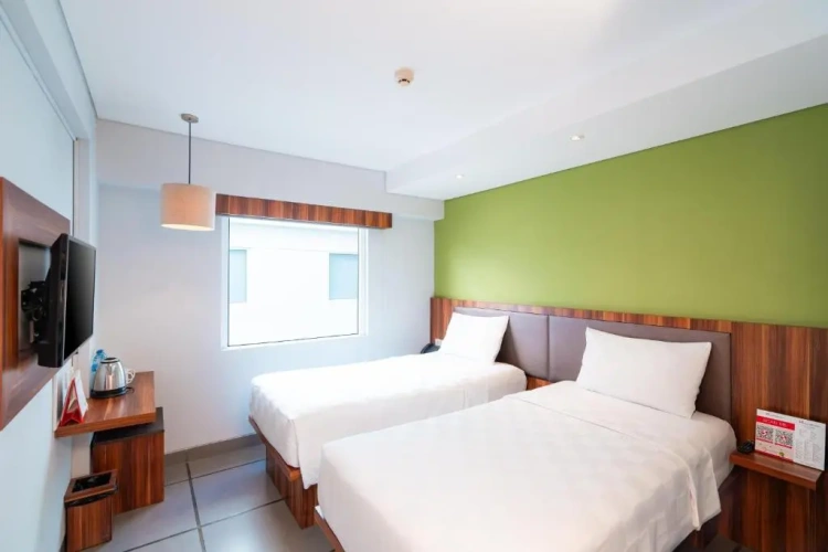 Super Express Twin room