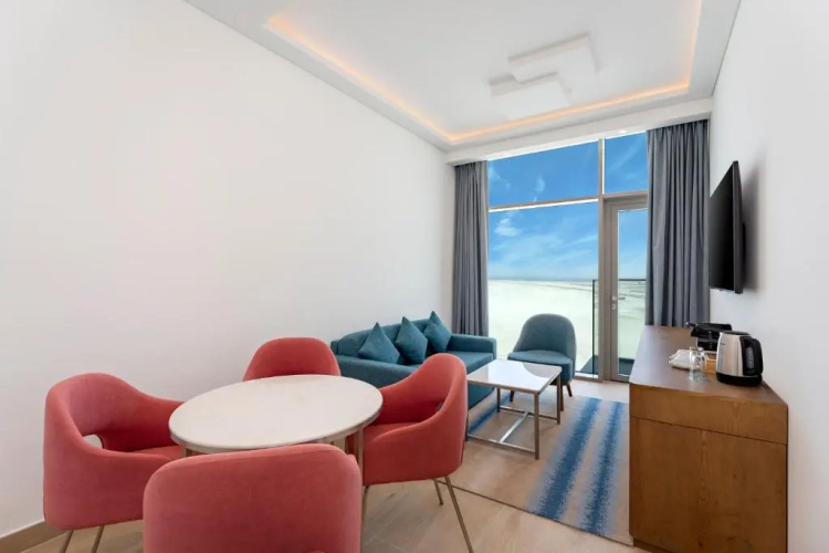 Park Regis By Prince Hotel photo 17