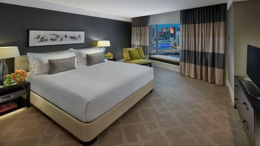 Executive Double Club Suite