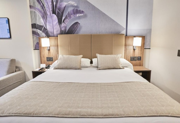 Deluxe Family Double room