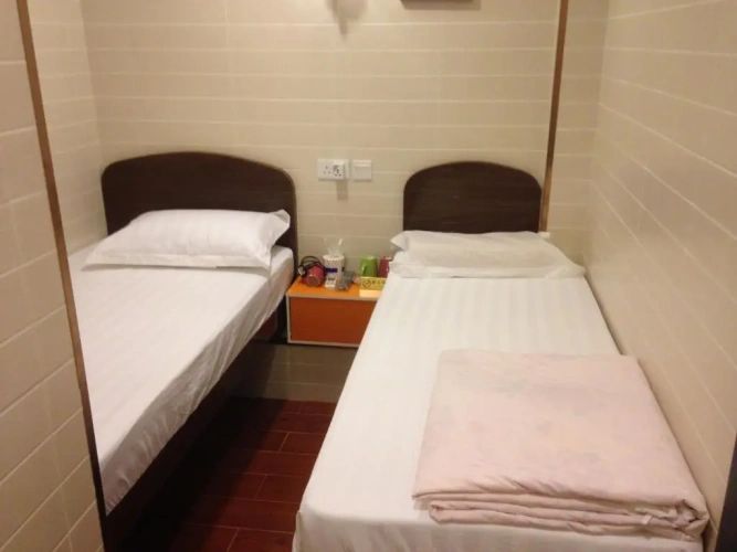 Twin room