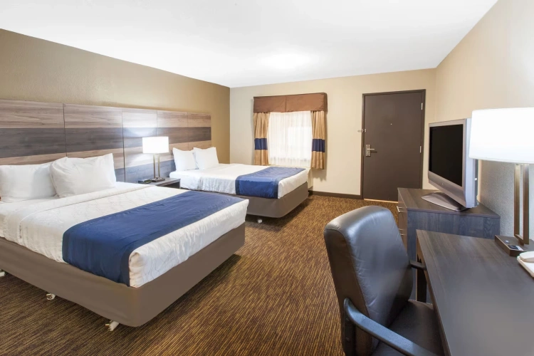 Quadruple room