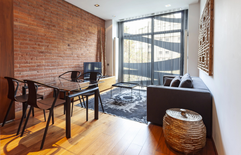 Suites Avenue Luxe Apartments photo 9
