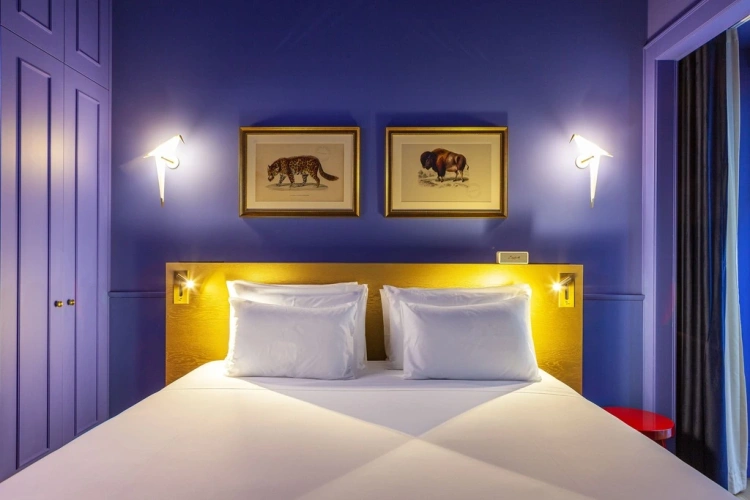 Essential Double Art Room