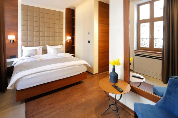 Deluxe Triple room