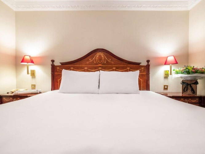 Ibis London Earls Court photo 13