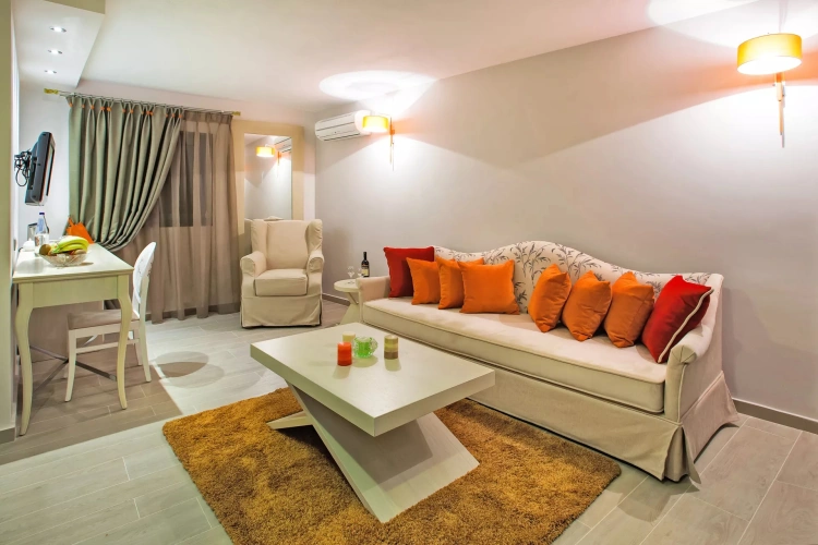 1 Bedroom Classic Double Suite