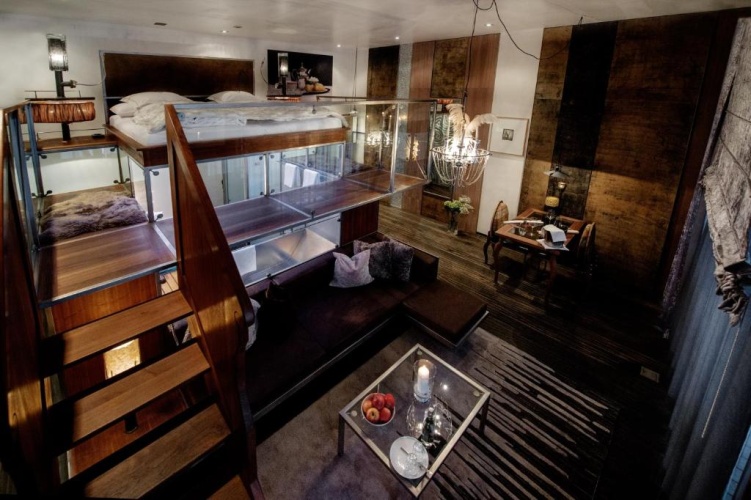 Double Cube Loft