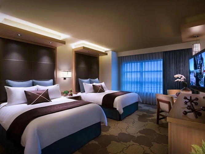 Deluxe West Tower Twin room