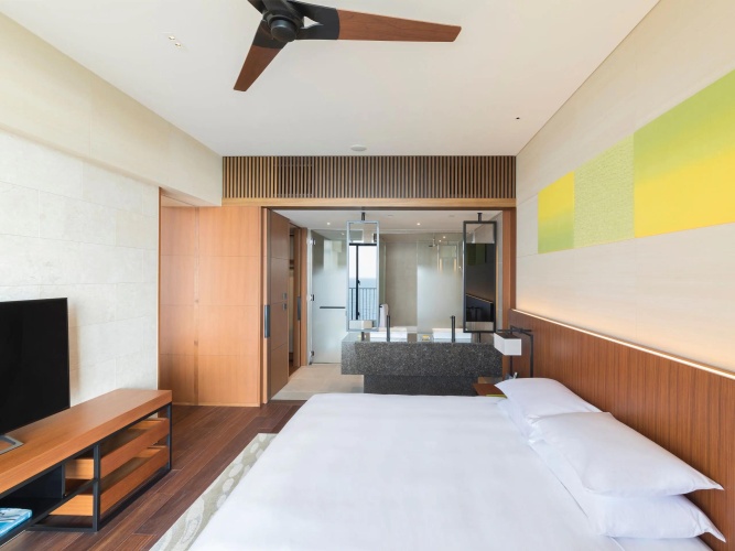 Regency Suite
