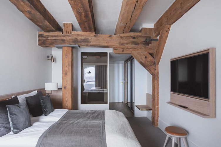 Deluxe Twin room with water view