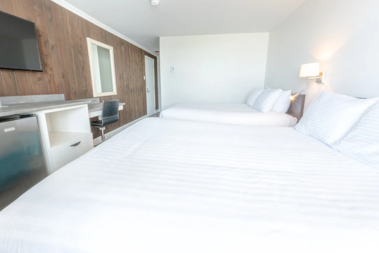 Signature room